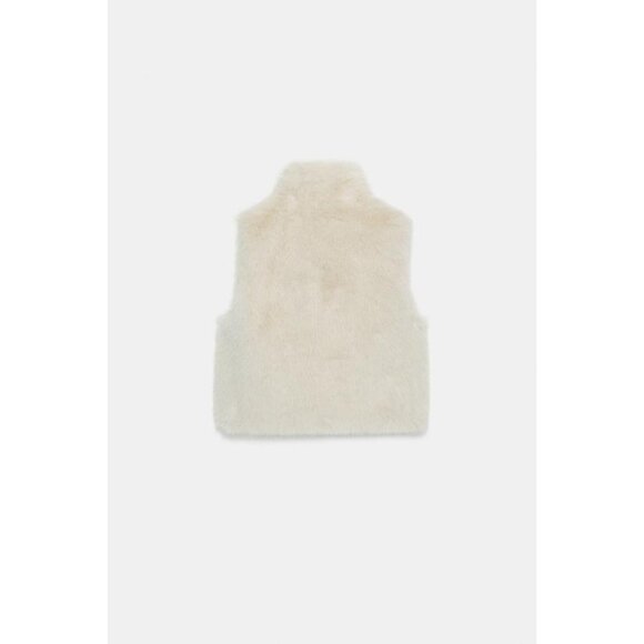 ZARA FAUX FUR VEST - Picture 7 of 8